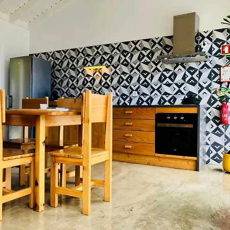 Casa Da Rocha *